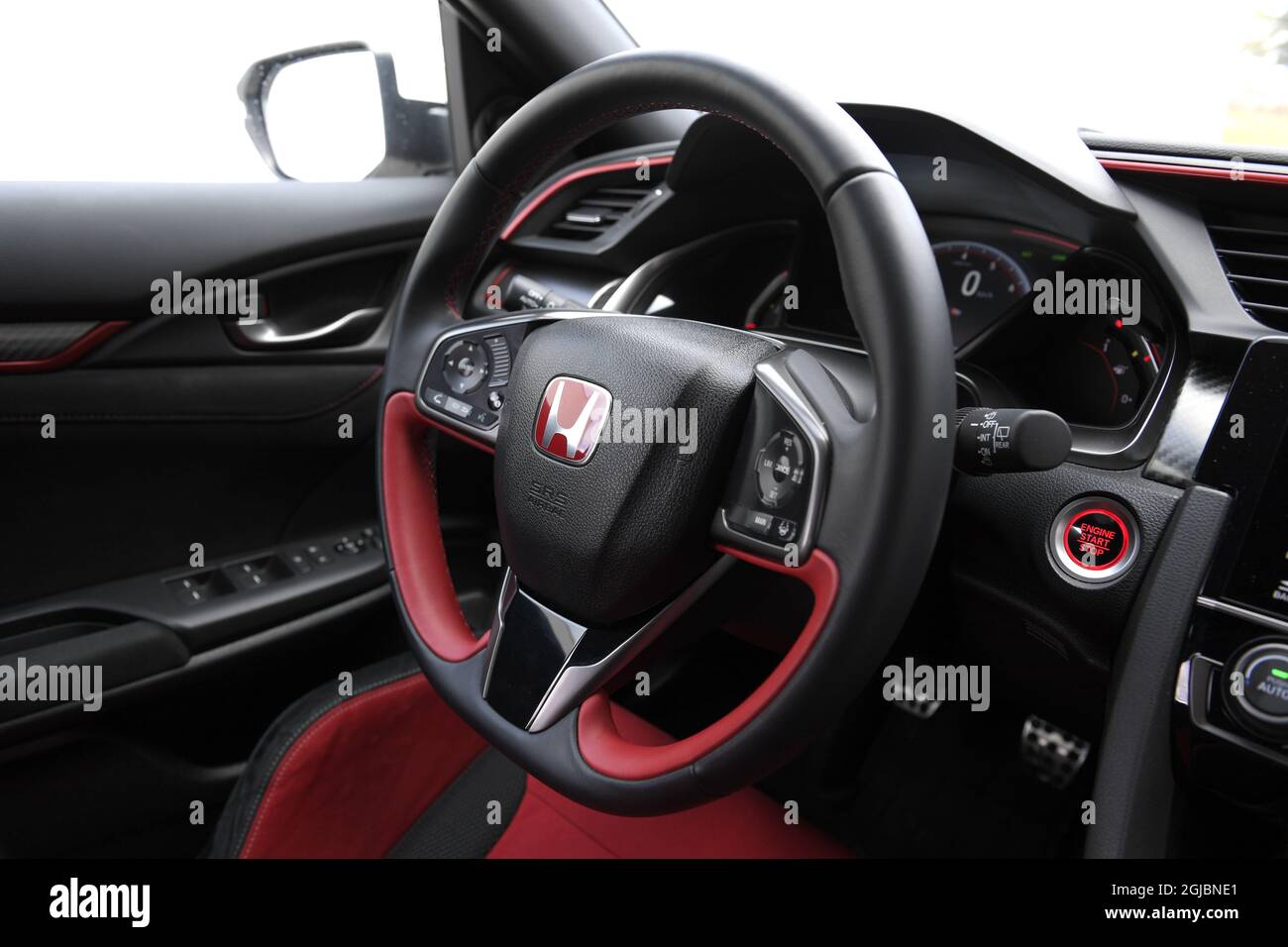 Honda Civic Type R Foto: Anders Wiklund / TT / kod 10040 car road 
