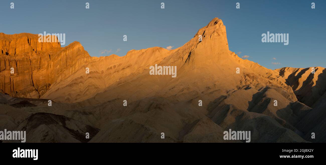Golden sunset golden canyon death hi-res stock photography and images ...