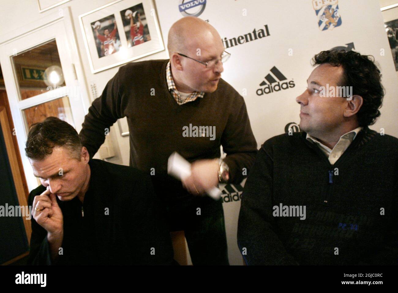 Part of IFK Gothenburg's new management team Stefan Rehn (r) with coach  Teddy Olausson (l Stock Photo - Alamy