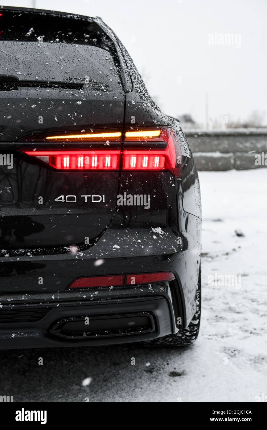 Audi A6 Avant 40 TDI Proline. car road, street communication, vehicle, transport diesel Foto: Pontus Lundahl / TT / kod 10050 Stock Photo - Alamy Audi A6 Avant 40 TDI Proline. car road, street communication, vehicle, transport diesel Foto: Pontus Lundahl / TT / kod 10050 Stock Photo - Alamy