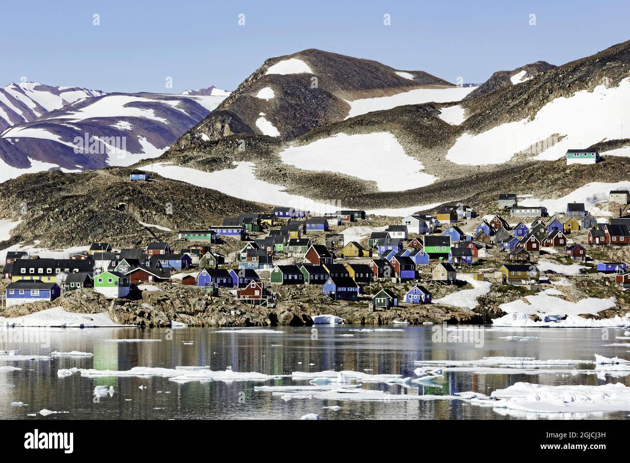 The village of Ittoqqortoormiit, , Sermersooq county Scorebysund, Greenland,Arctic Ocean, , climate change planet environment global heating Foto: Helena Larsson / TT/ kod 2727 Stock Photo