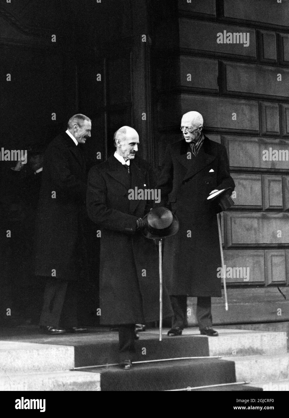 King haakon v Black and White Stock Photos & Images Alamy