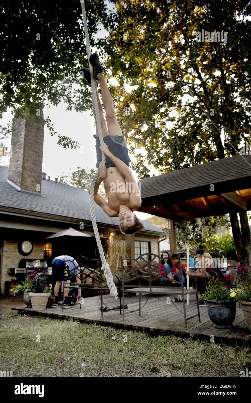 17 year Swedish-American Pool Vaulter Armand Duplantis in his home in Louisiana Stock Photo