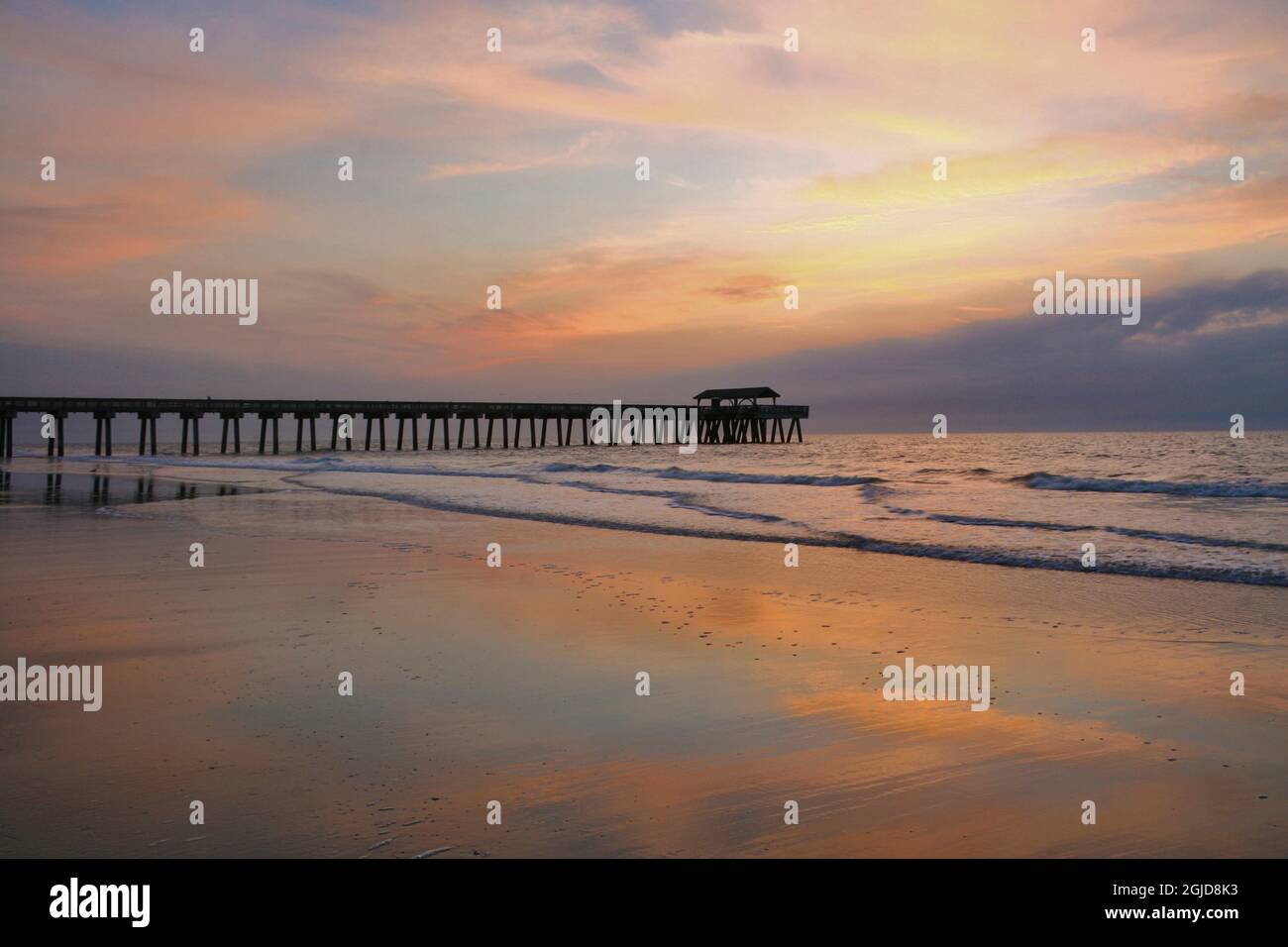 Sunrise on Tybee Island Beach, Georgia, USA Stock Photo - Alamy