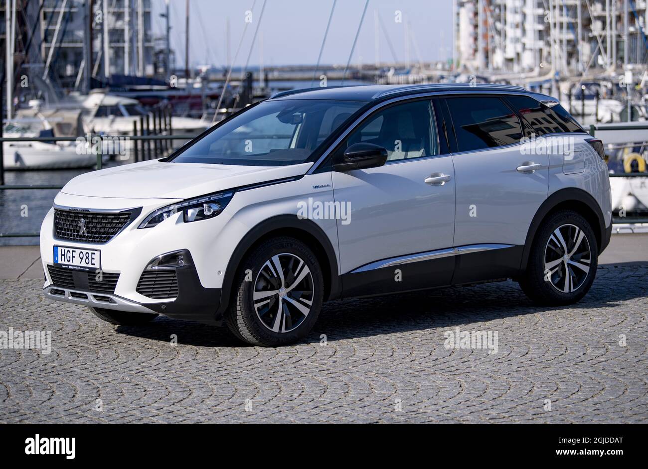 Peugeot plug in hybrid 2020 deals