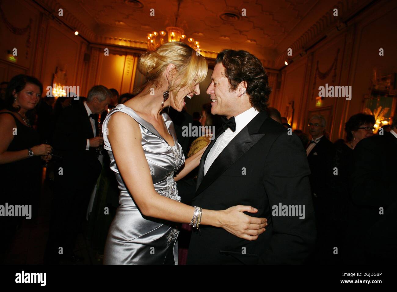 Actress and host for the Nobel Concert , Uma Thurman and her boyfriend Arpad Busson at the Nobel banquet at Grand Hotel in Oslo, Norway, December 10, 2007. Foto: Sara Johannessen / SCANPIX kod 20520 Stock Photo