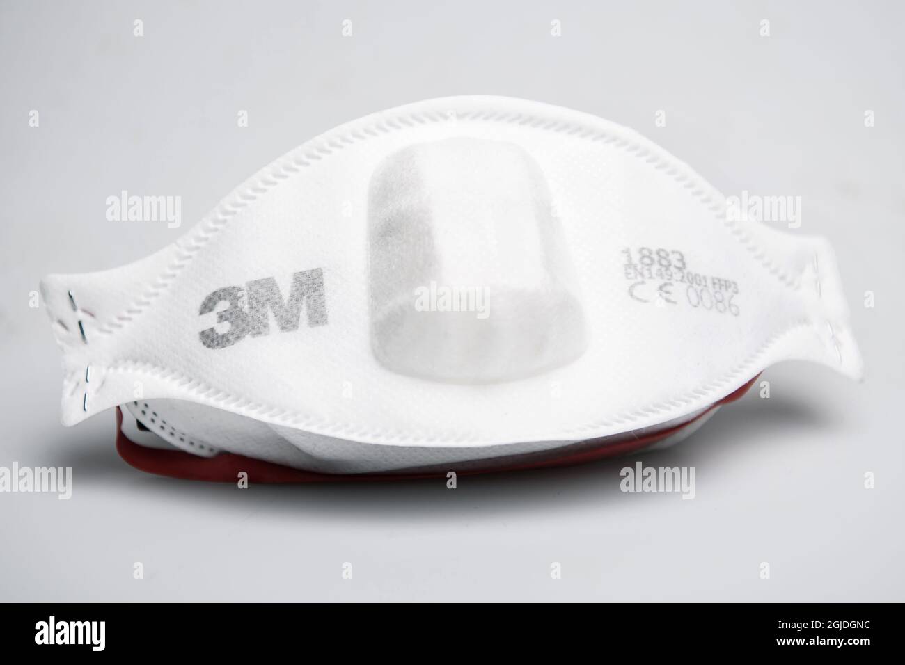 Disposable Healthcare Respirator face mask. FFP3 rated face mask