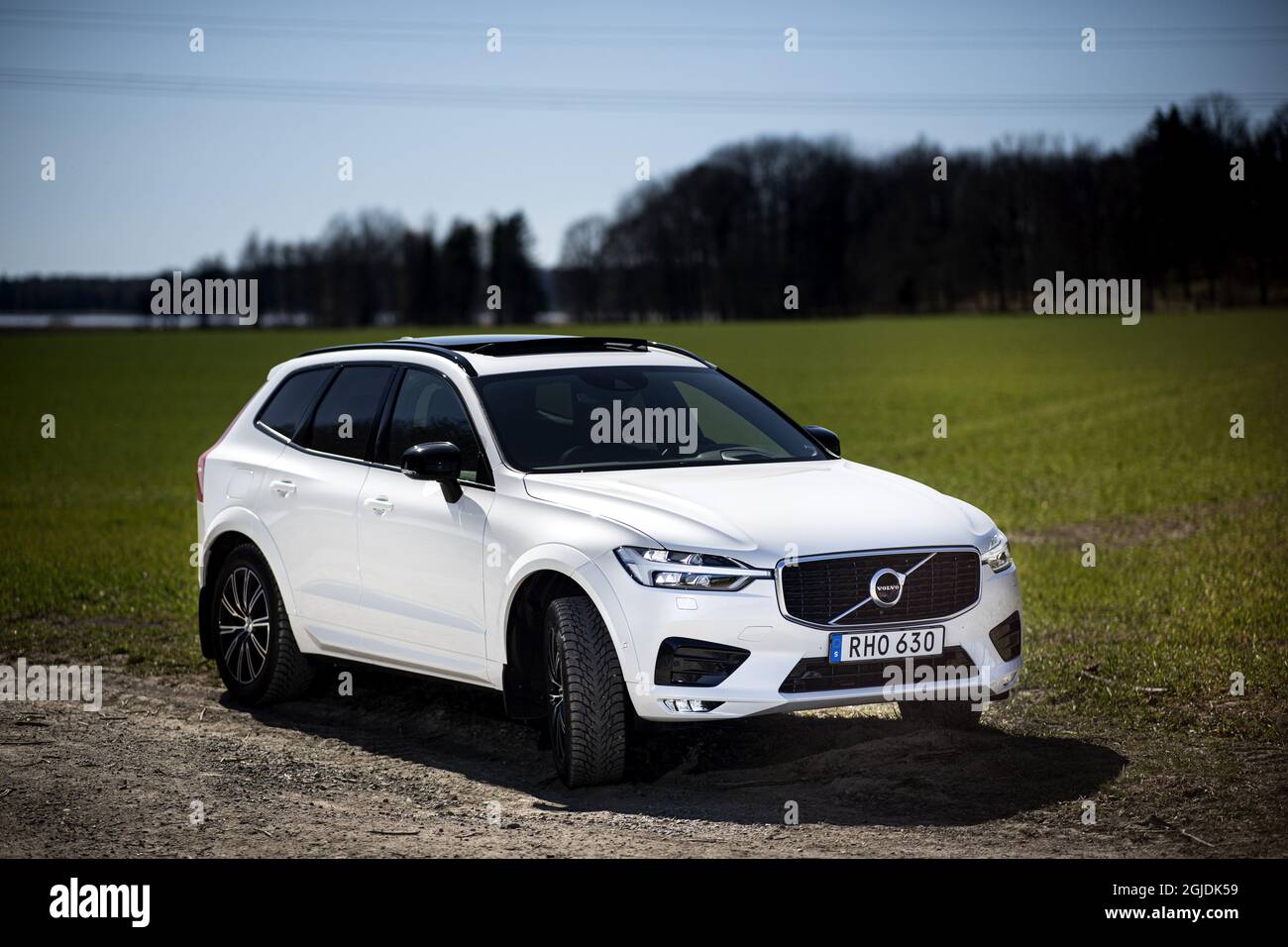 Volvo Xc60 B5 Awd R Design Photo Pontus Lundahl Tt Code 10050 Stock Photo Alamy