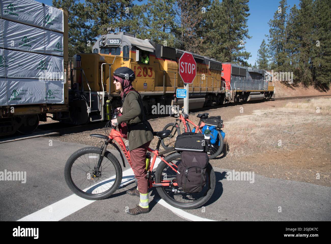 Cyclists tour with eMTBs on the 72 mile long Trail of the Coeur d