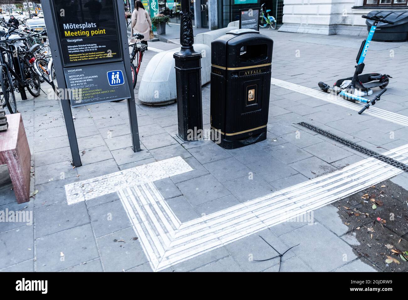 Tactile paving, tactile guideways for the visually impaired, blind ...