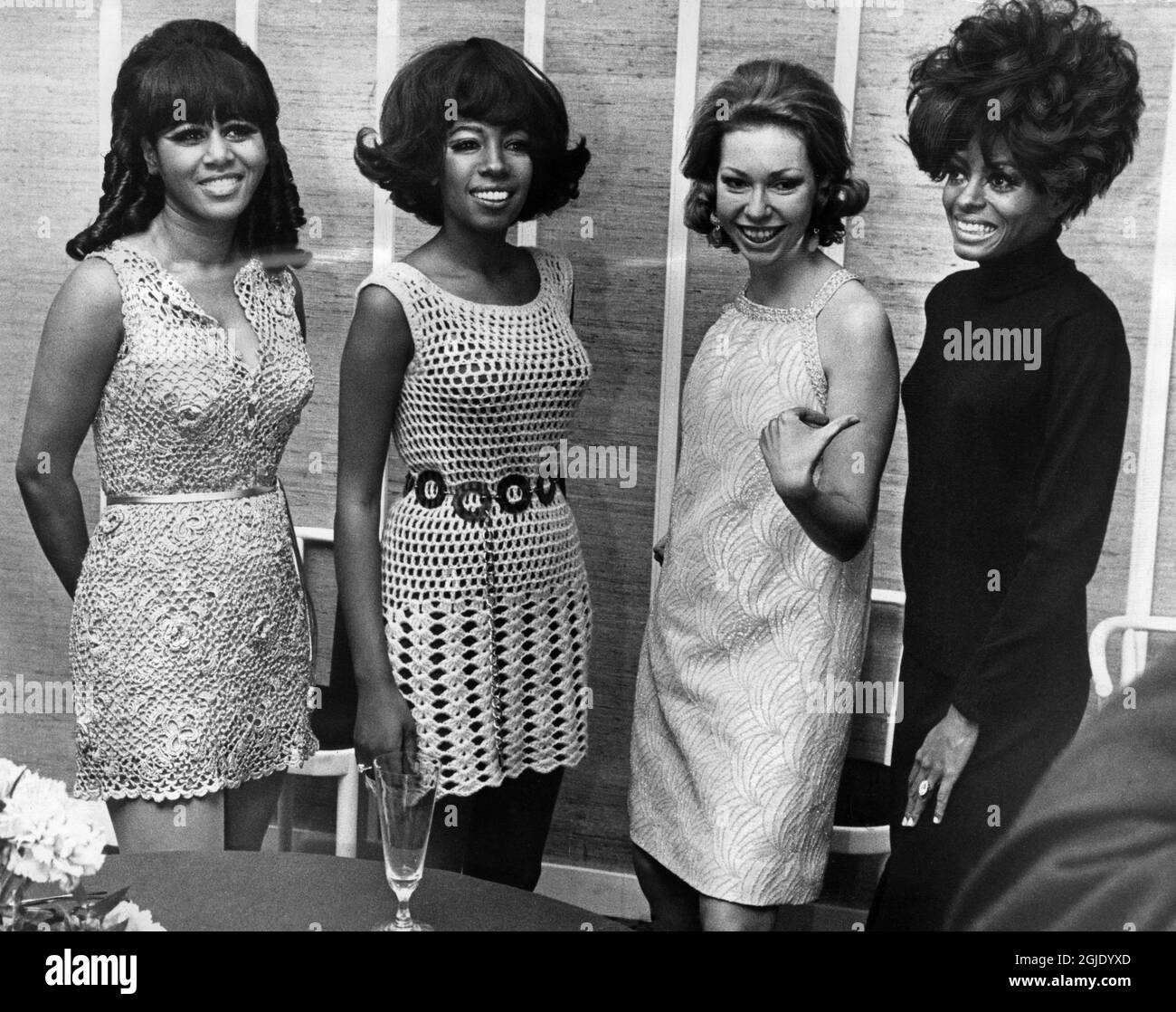 STOCKHOLM 19680209 Princess Christina of Sweden meets the Supremes backstage after their performance at Berns. Fromleft to right: Cindy Birdsong, Mary Wilson, Princess Christina and Diana Ross. Photo: Goran Blom / Expressen / TT / Code: 192  Stock Photo