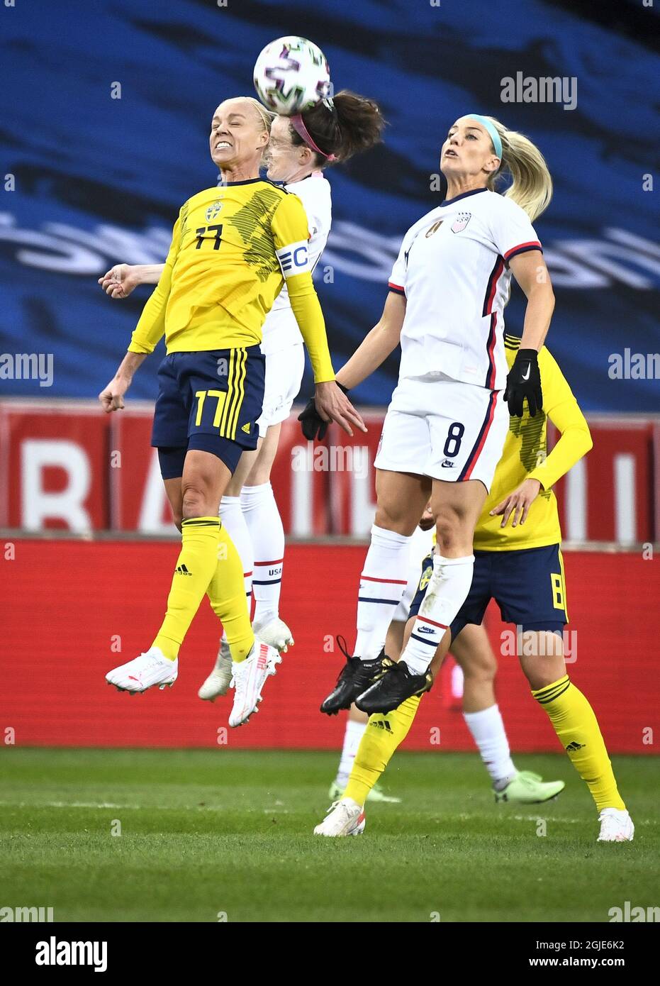 Julie Ertz Soccer High Resolution Stock Photography and Images - Alamy