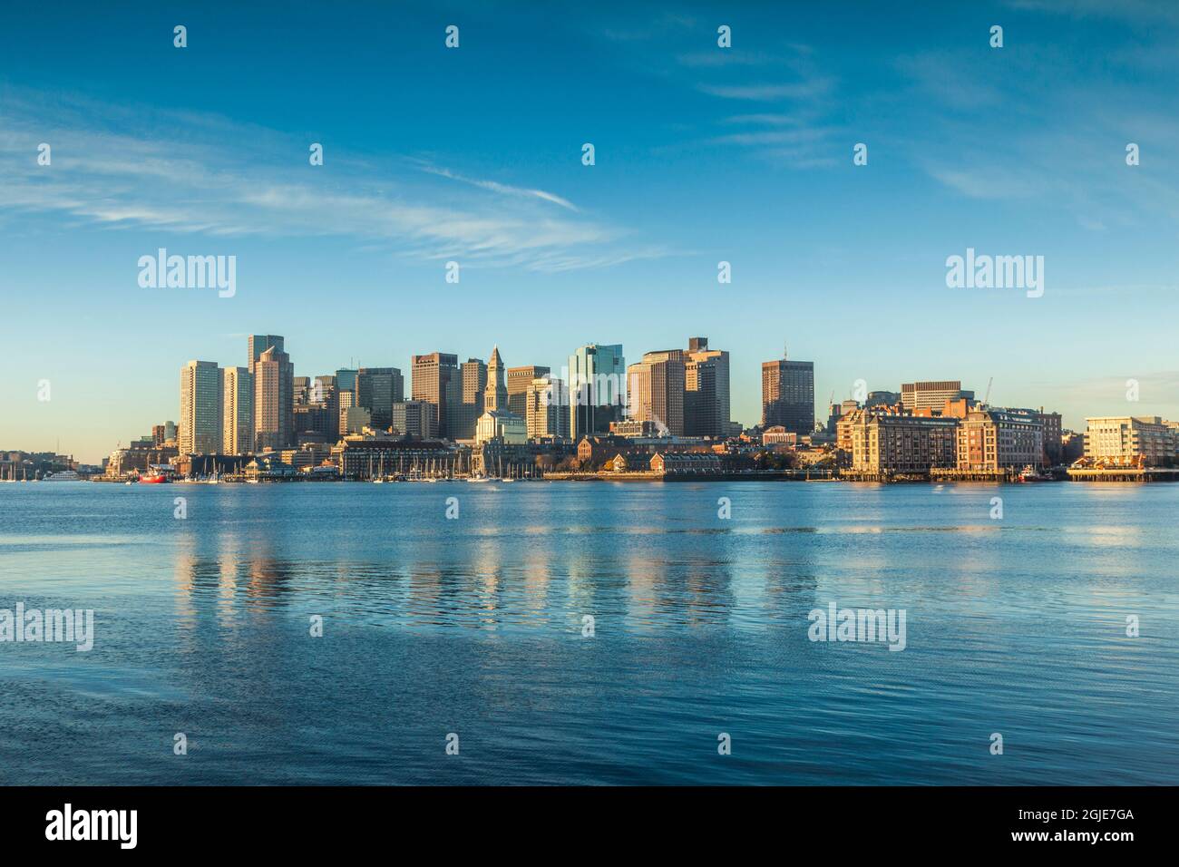 Boston harbor city skyline hi-res stock photography and images - Alamy
