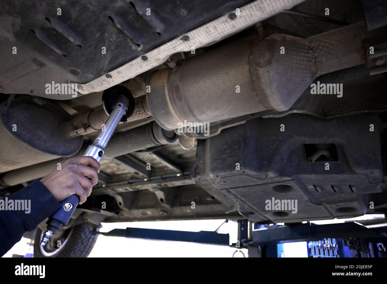 Catalytic converters in cars have desirable objects for thieves