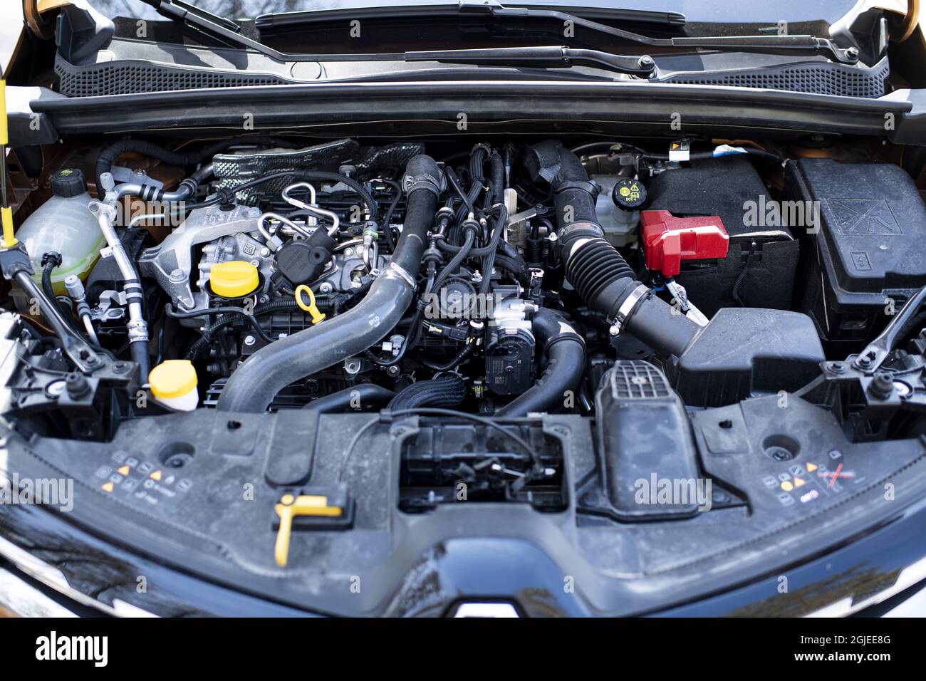 Renault Captur TCE 130 Intens. Car, engine Photo: Pontus Lundahl / TT /  code 10050 Stock Photo - Alamy