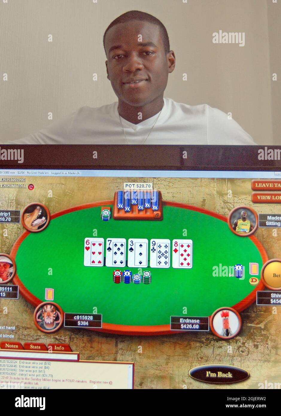 MARTINS (CORRECT) ADENIYA WHO HAS GIVEN UP HIS JOB AS A CITY BANKER TO BECOME A PROFESSIONAL POKER PLAYER. PIC MIKE WALKER, 2009 Stock Photo