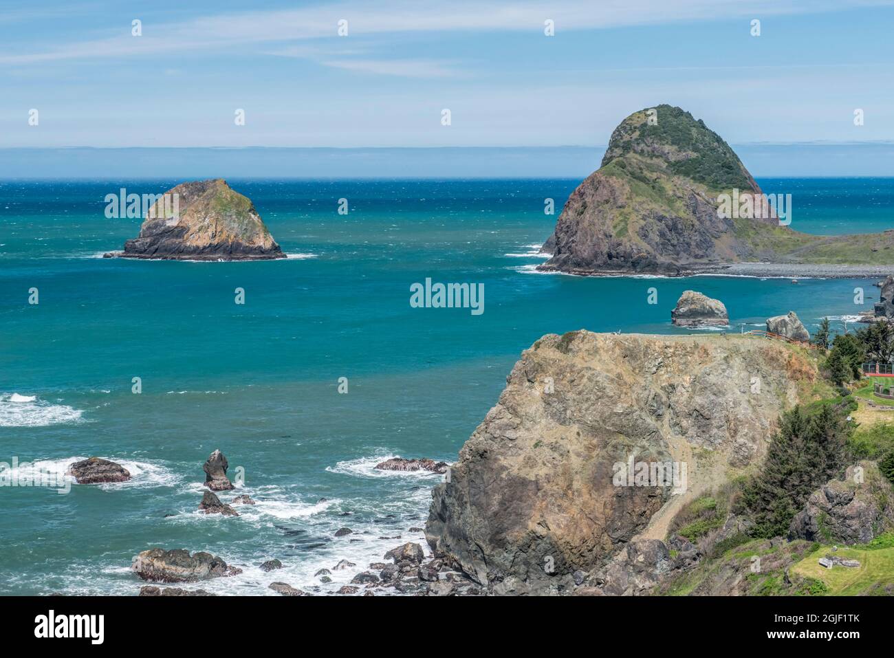 Gold beach sea stacks hi-res stock photography and images - Alamy