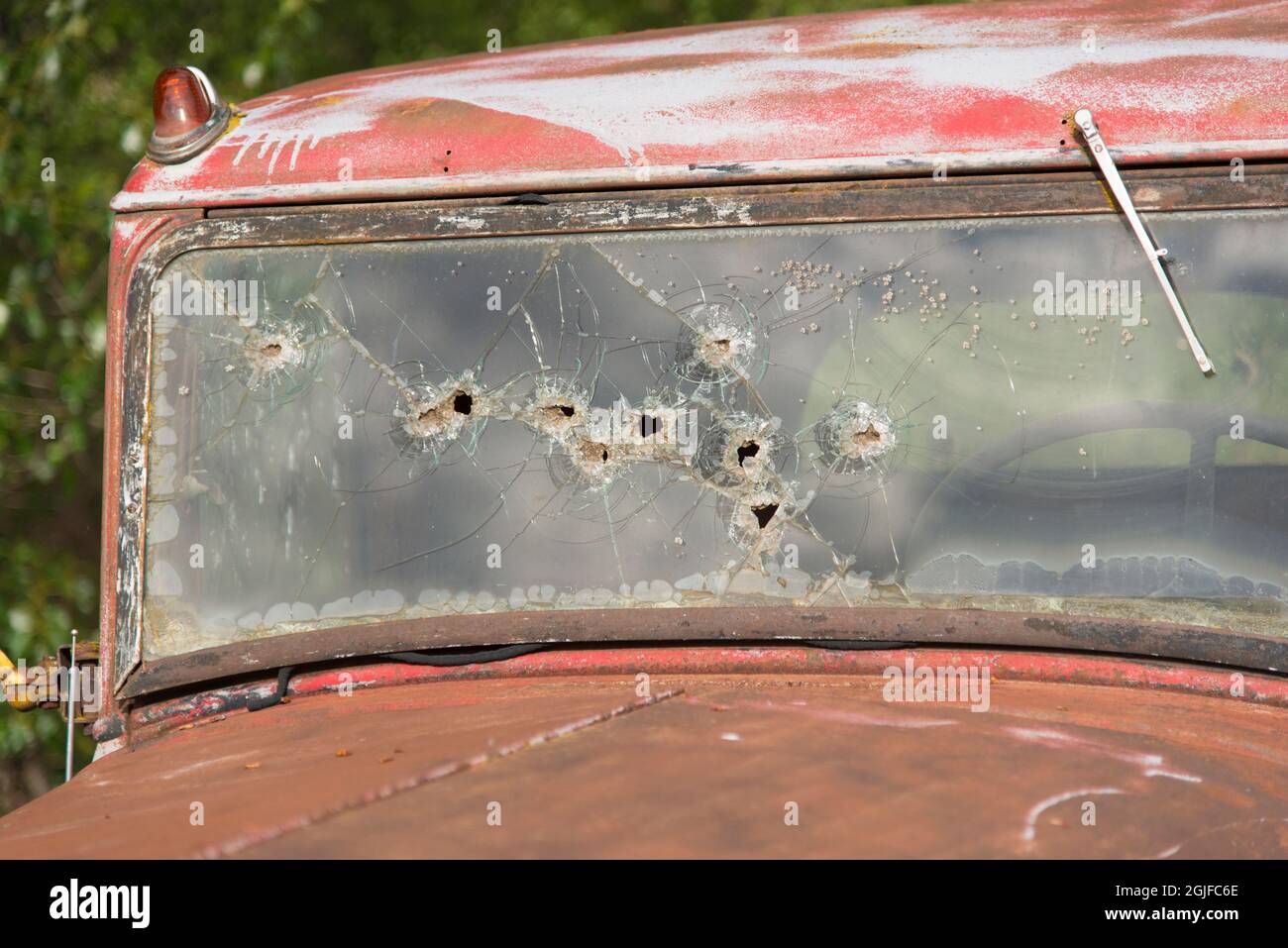 Bullet hole car hires stock photography and images Alamy