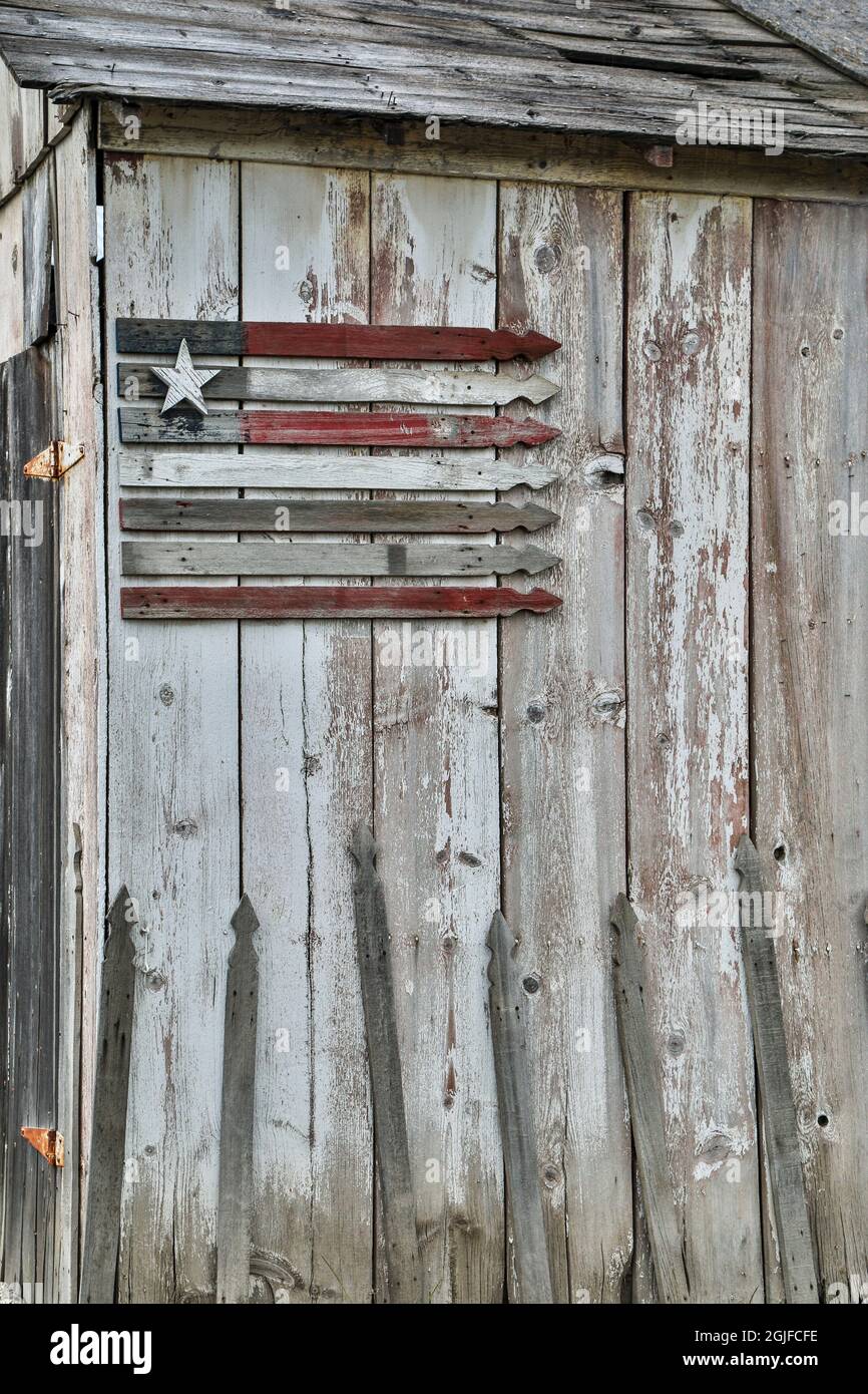 USA, Washington State, Palouse. American flag in Benge. Stock Photo