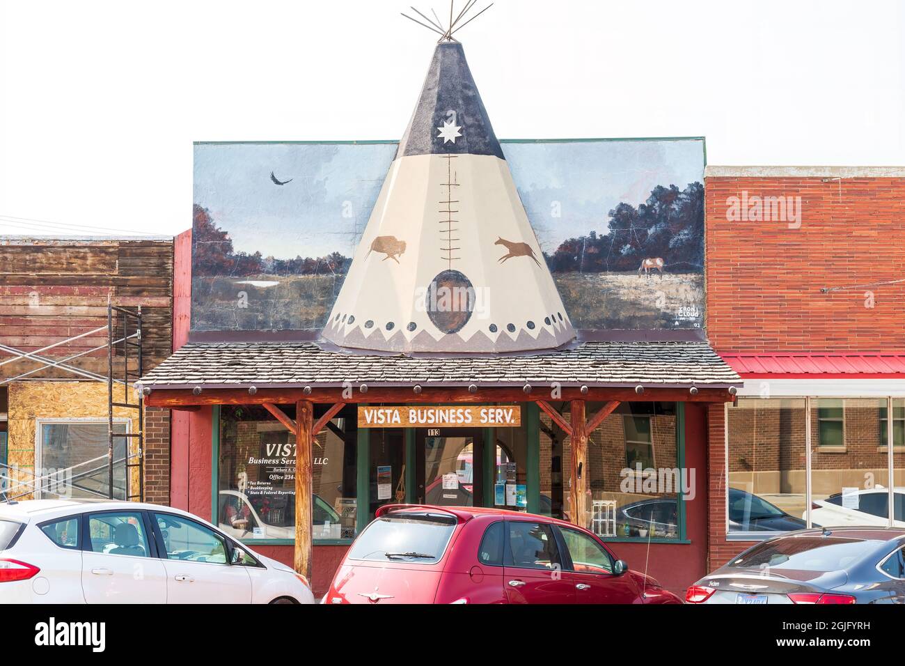 Chamberlain, SD, USA24 AUGUST 2021 Unique storefront with mock teepee