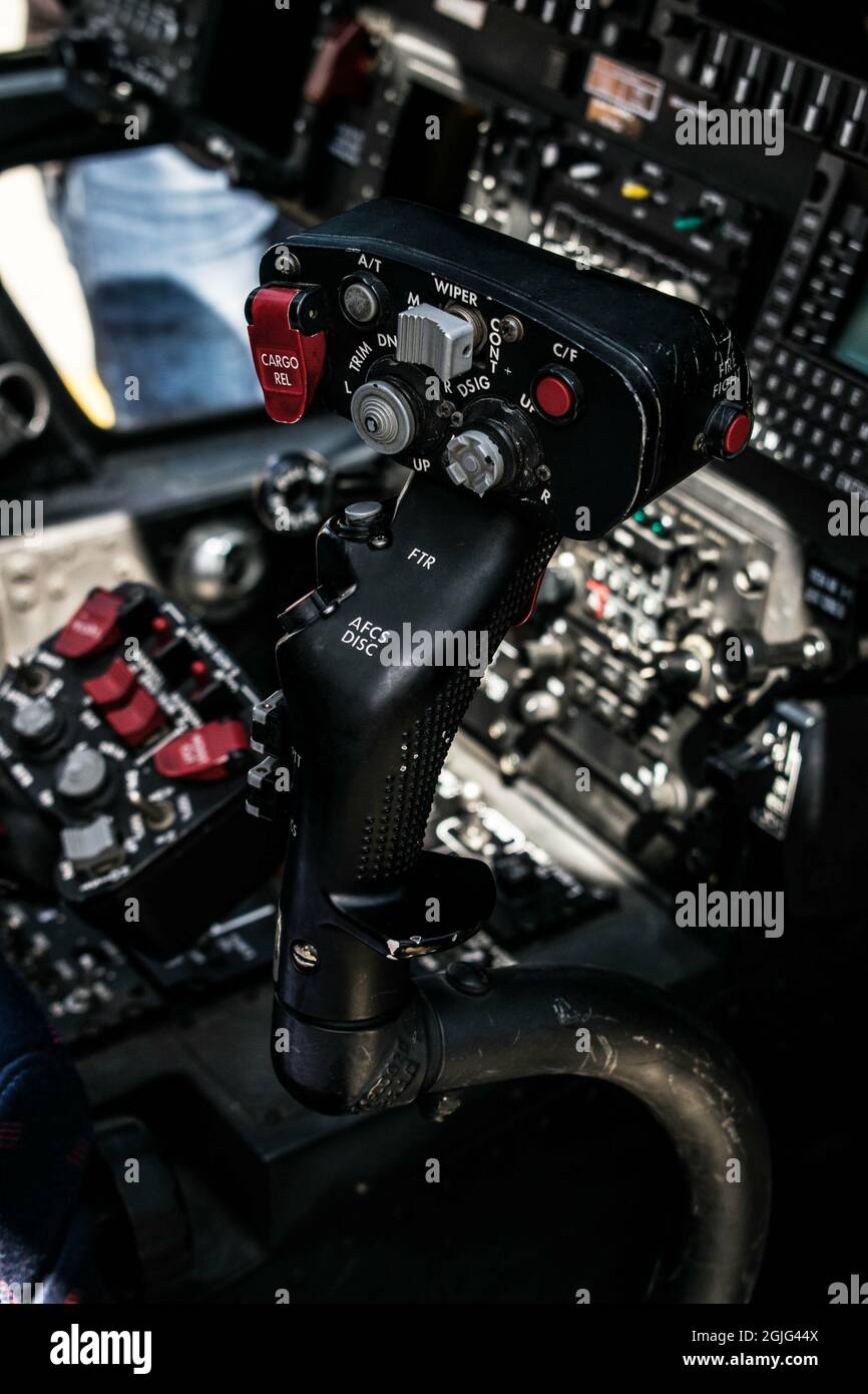 Control yoke hi-res stock photography and images - Alamy