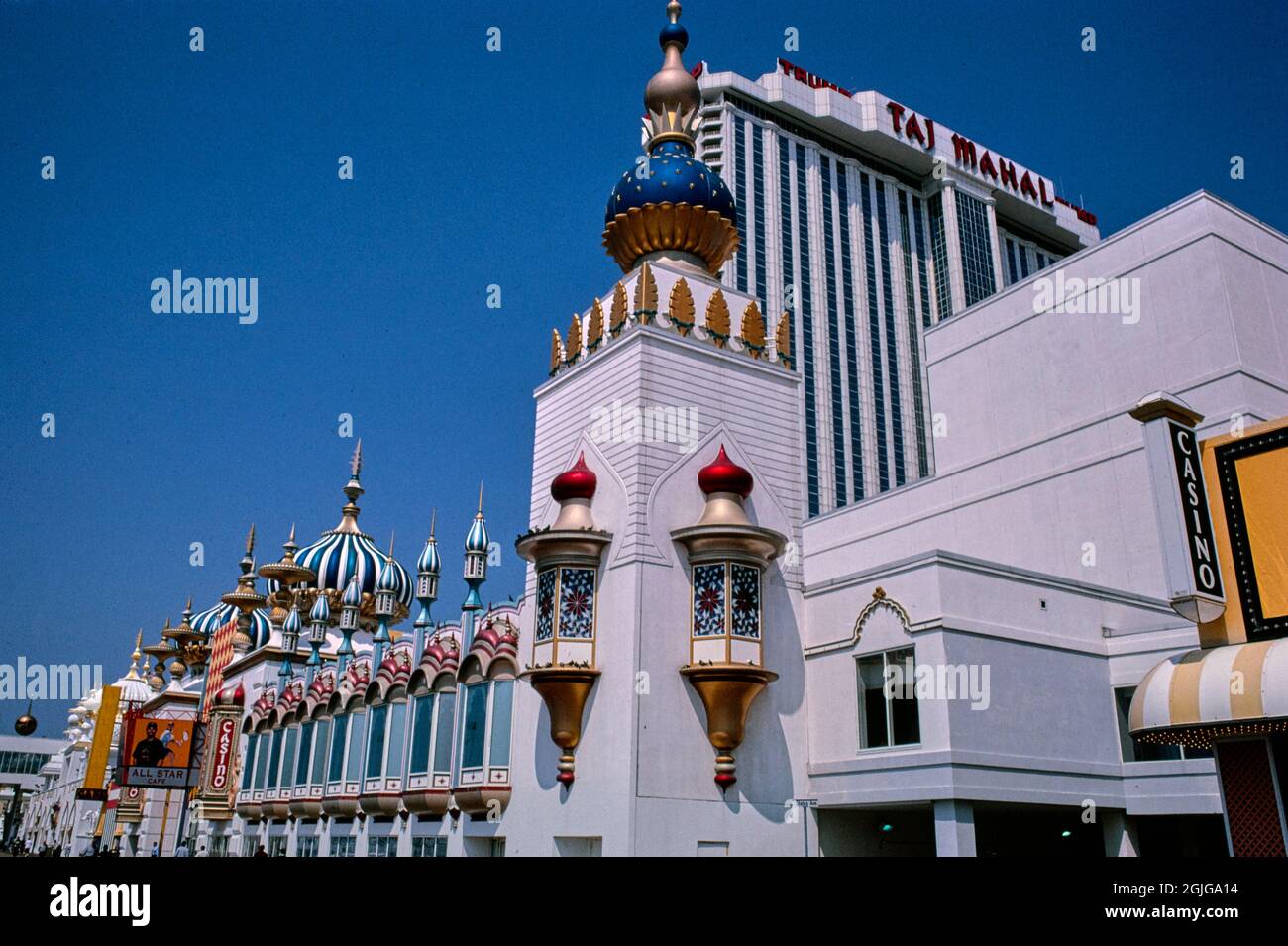 Trump Taj Mahal, Atlantic City, New Jersey, 2000 Stock Photo Alamy
