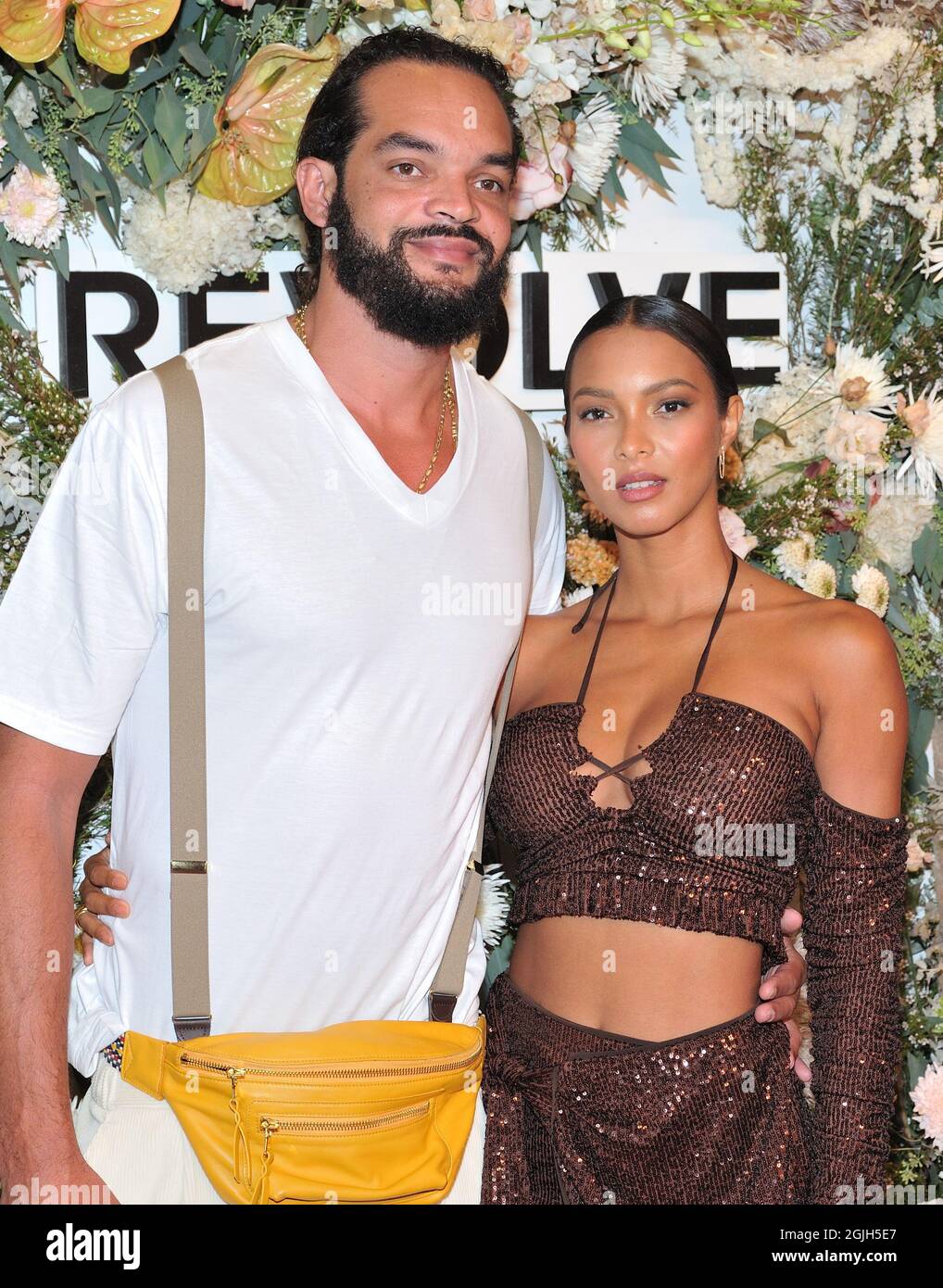 L-R: Joakim Noah and Lais Ribeiro attend the Revolve Gallery fashion  experience opening at Revolve Gallery in New York, NY on September 9, 2021.  (Photo by Stephen Smith/SIPA USA) Credit: Sipa US/Alamy