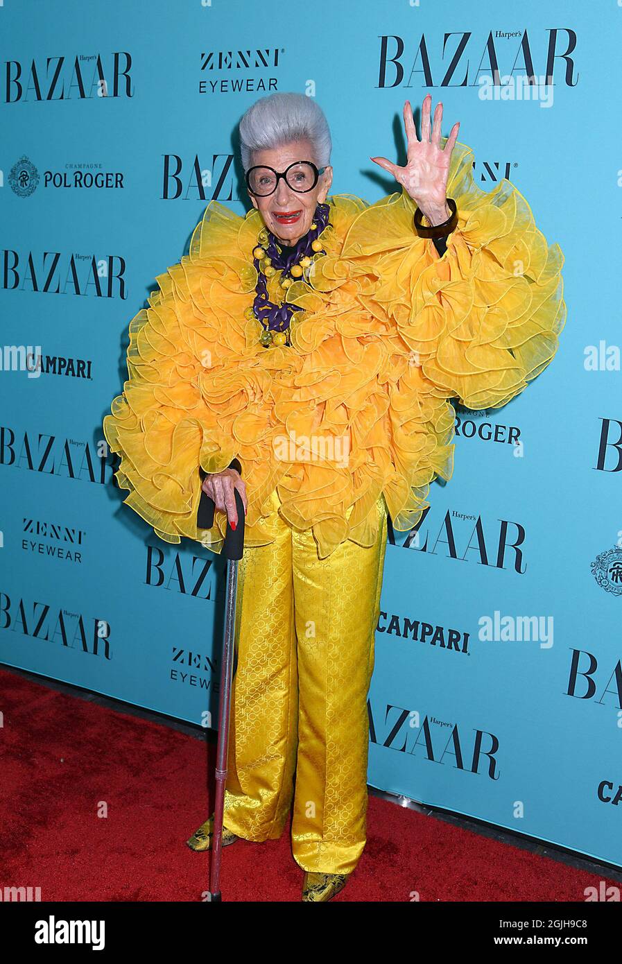 New York Usa September 9 21 Iris Apfel Attends Iris Apfel S 100 Birthday At Central Park Tower On September 9 21 In New York Citiy New York Usa Robin Platzer Twin Images
