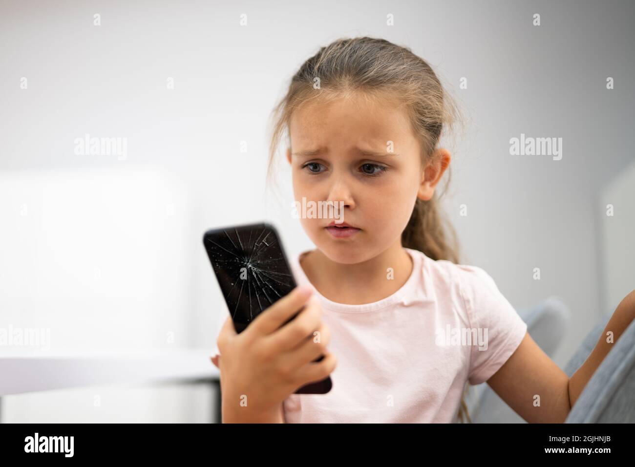 Broken Cracked Mobile Phone Screen. Smartphone Repair Stock Photo Alamy