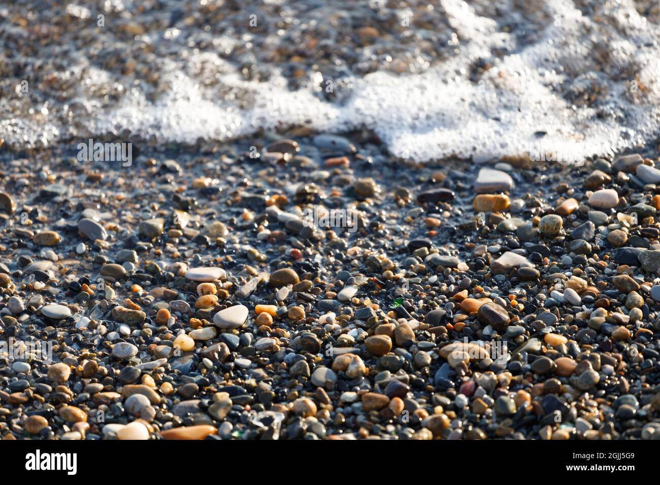 Wet pebble photo hi-res stock photography and images - Alamy