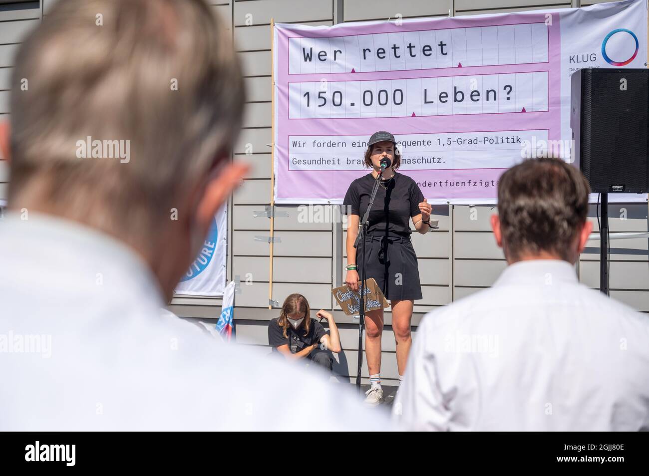 Berlin Germany 10th Sep 21 Luisa Neubauer M Climate Protection Activist Speaks At A Demonstration Of Doctors Nurses And People Of Different Health Professions In Front Of The Main Building Of The