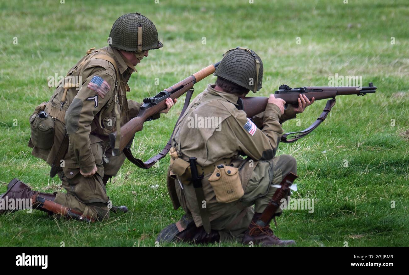 Second world war soldiers hi-res stock photography and images - Alamy