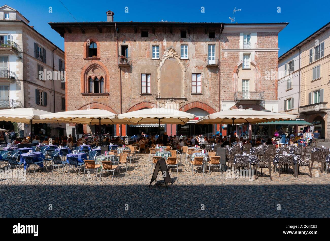 Italy, Lombardy, Pavia, Piazza della Vittoria Square, Restaurant Stock Photo