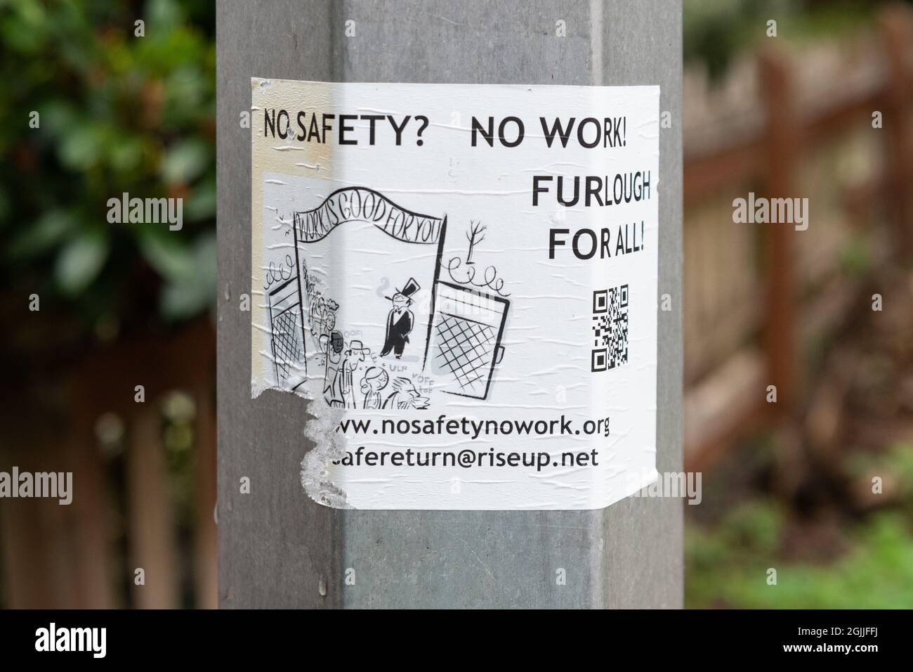 No Safety No Work Furlough For All sticker during coronavirus pandemic, Aberfeldy, Scotland, UK Stock Photo