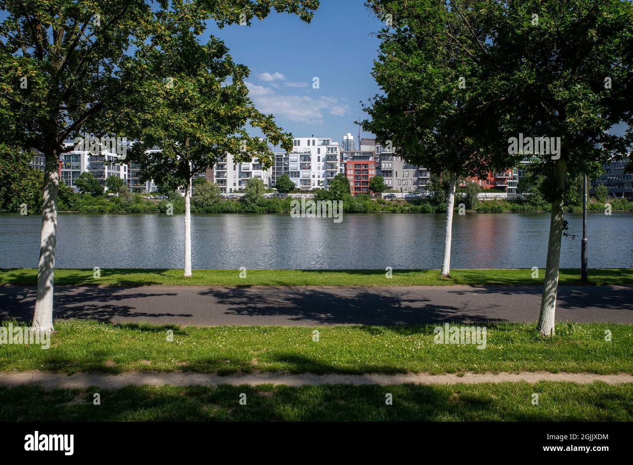 German river main hi-res stock photography and images - Alamy