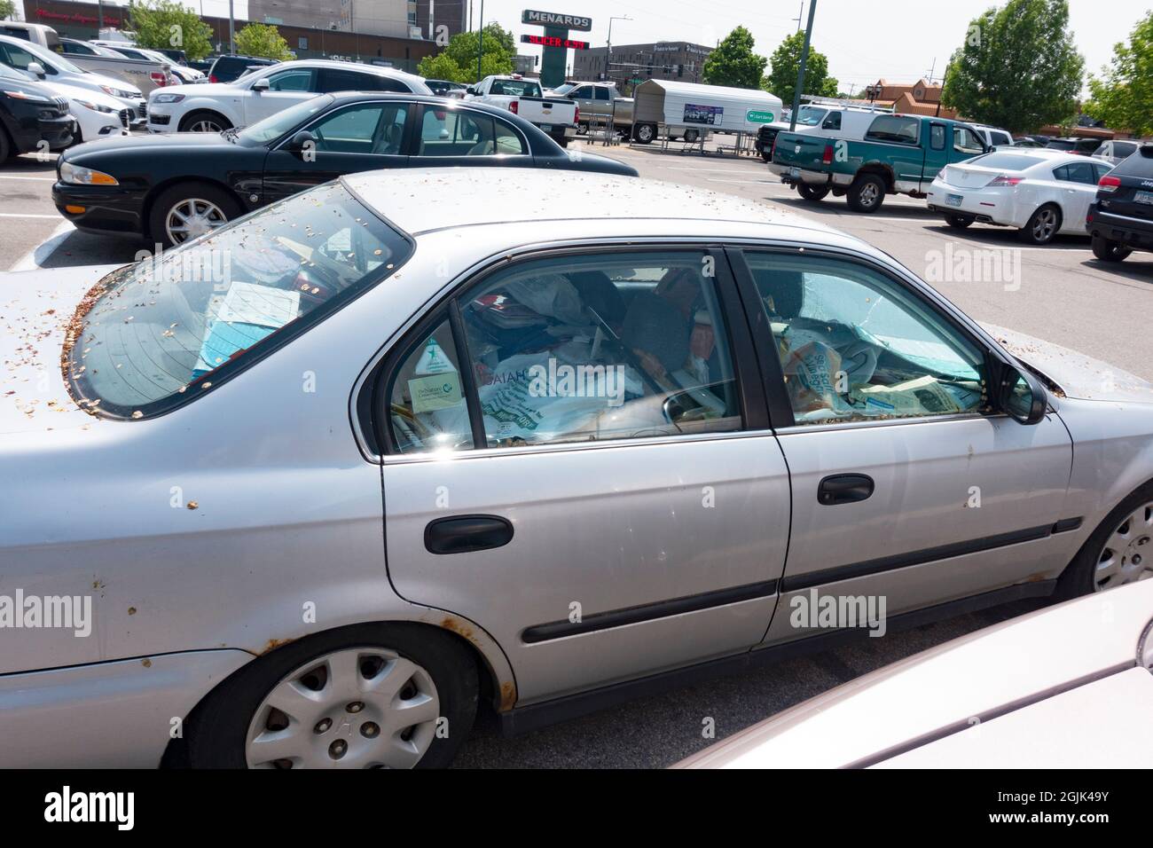 Car trash hires stock photography and images Alamy