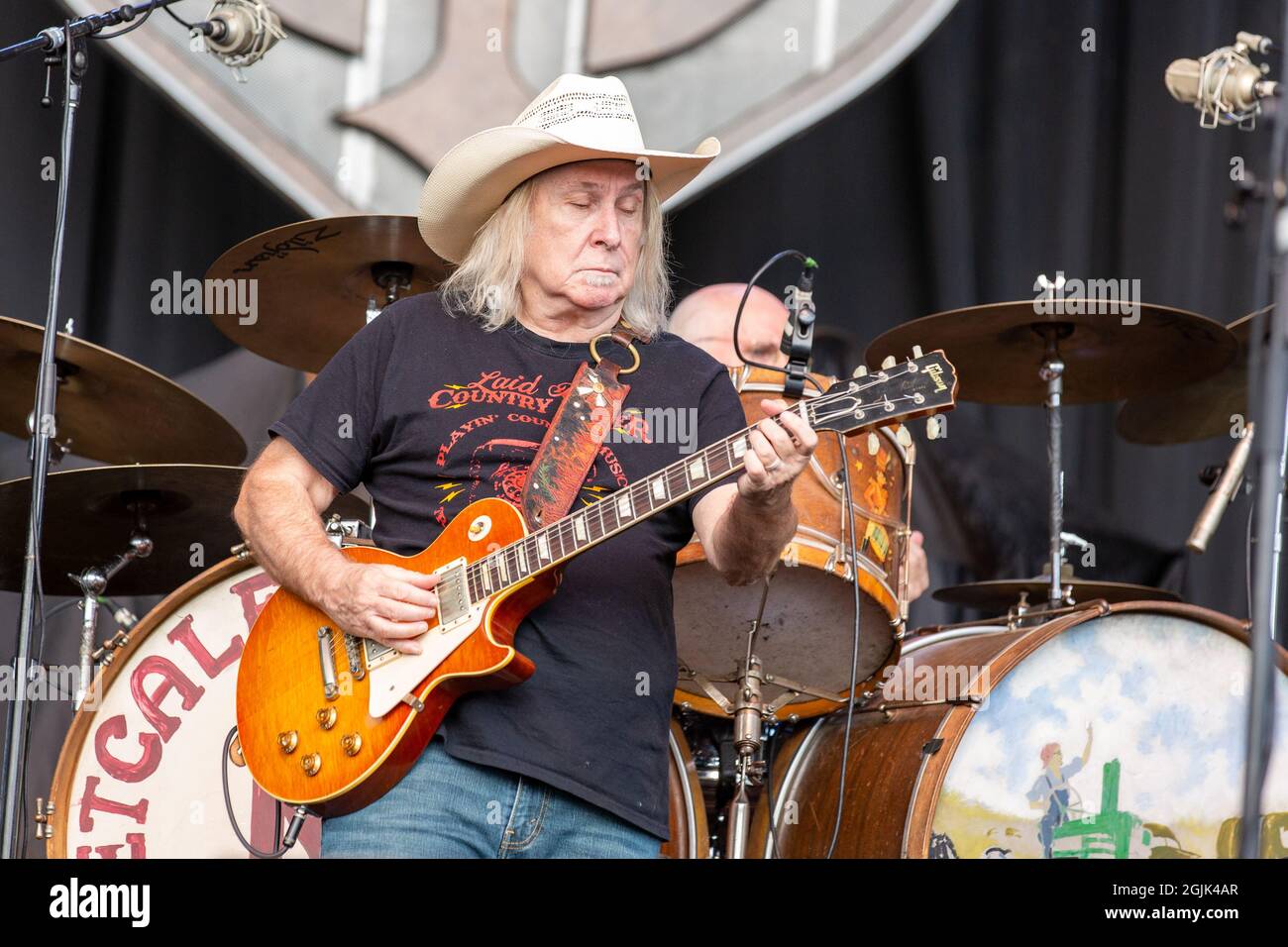 Milwaukee, USA. 09th Sep, 2021. Greg Martin of The Kentucky Headhunters during the Summerfest Music Festival on September 9, 2021, in Milwaukee, Wisconsin (Photo by Daniel DeSlover/Sipa USA) Credit: Sipa USA/Alamy Live News Stock Photo