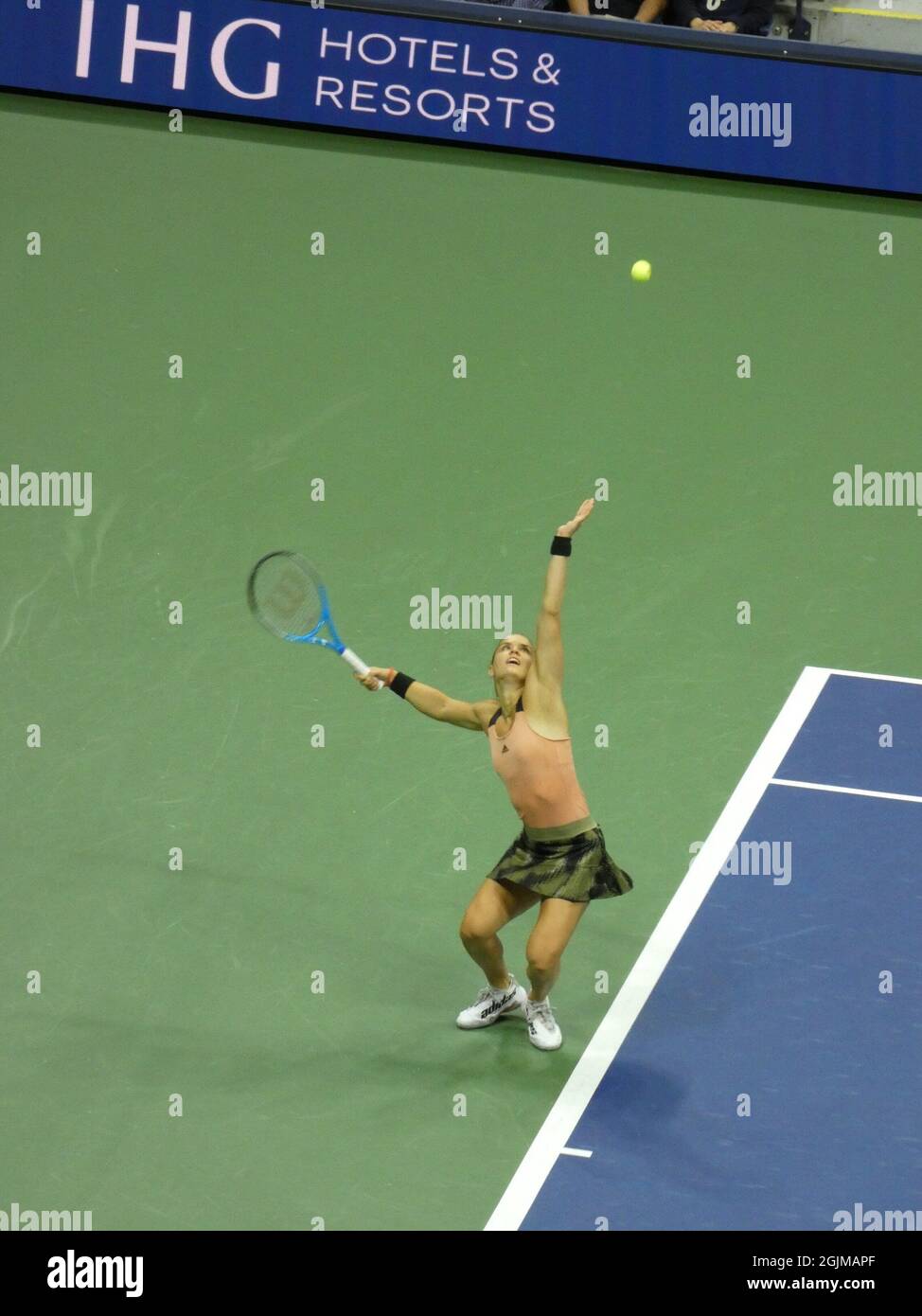 Queens, USA. 10th Sep, 2021. (SPO) Raducanu Trounces Sakkari to Reach the Women's Grand Slam Finals Competition at the 2021 USTA US Open Tennis Championships. Sept 9, 2021, Flushing, Queens, NY, USA: In a bitter and hostile face-off on the USTA Tennis Courts, an aggressive Emma Raducanu whacked Greece's Maria Sakkari out of competition 6-1, 6-4, thereby setting Raducanu up for what is bound to be an historic, upcoming 'Challenge of the Teens', now set for the Final Round of this year's US Open Women's Tennis Championship. (Credit Image: © Julia Mineeva/TheNEWS2 via ZUMA Press Wire) Credit: ZUM Stock Photo