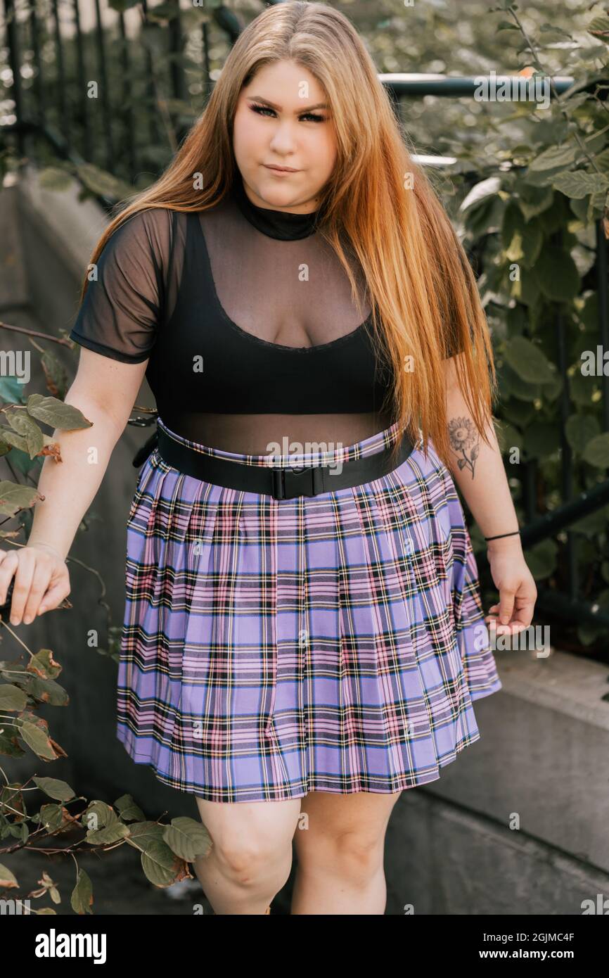 Plus size mini skirts models sales