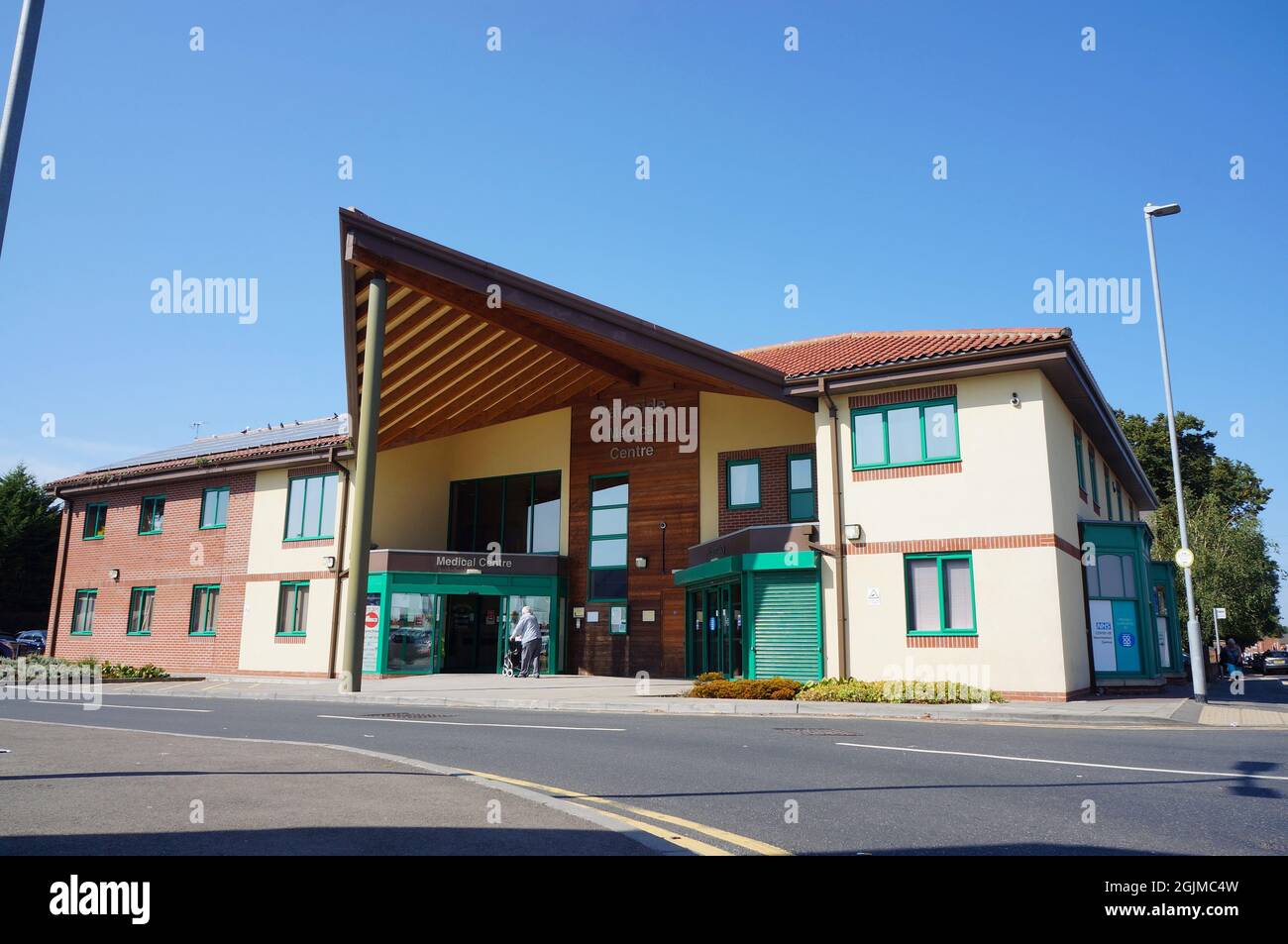 Parkside medical centre used for COVID 19 vaccinations on Tawney Street. Stock Photo