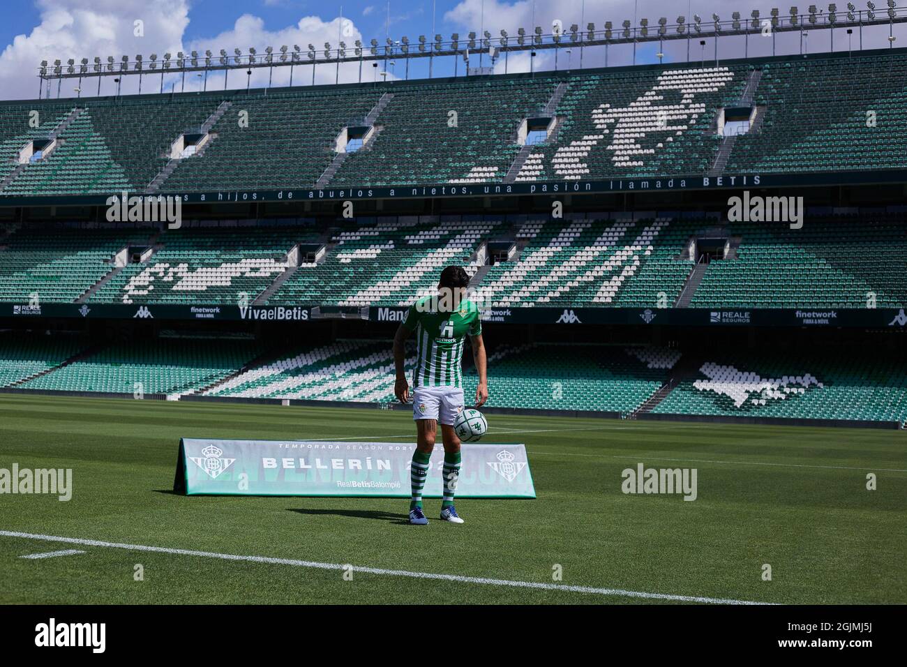 Real Betis awards the design of the new Benito Villamarín Stadium to Rafael  de la-Hoz and Gensler - Real Betis Balompié