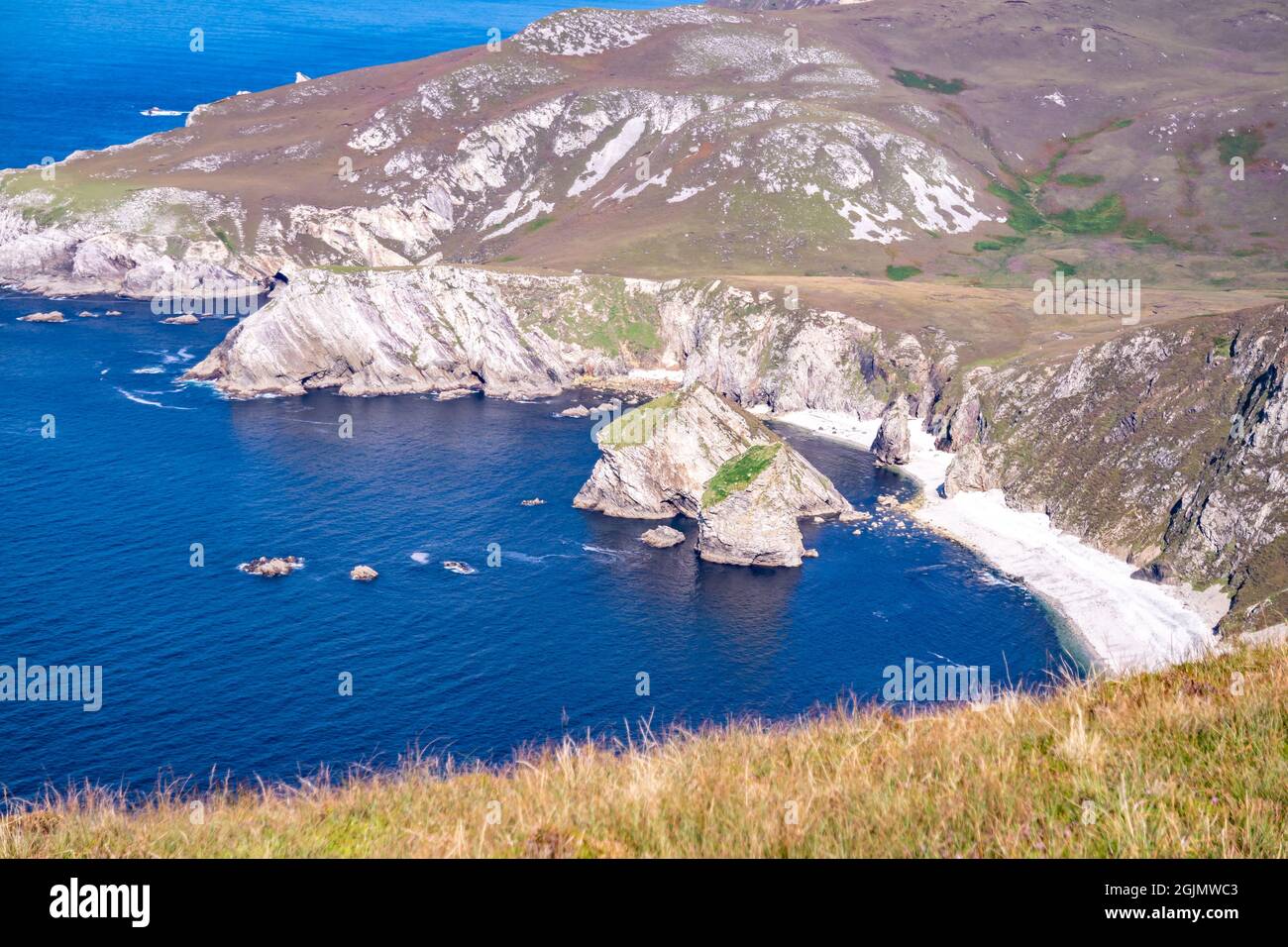 Glenlough Bay Hi res Stock Photography And Images Alamy glenlough-bay-hi-res-stock-photography-and-images-alamy