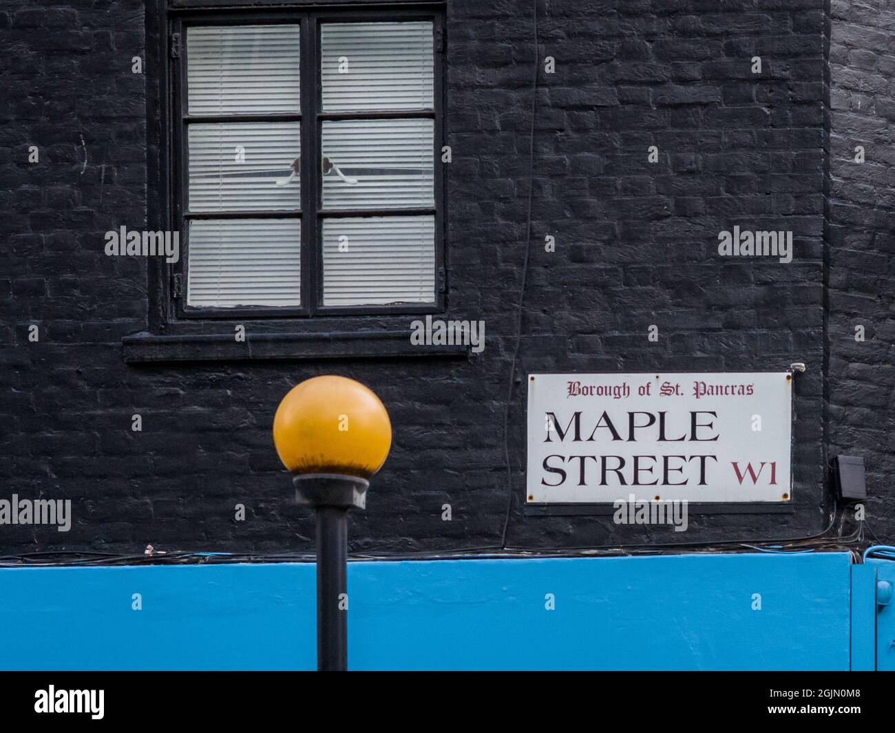 Maple Street Fitzrovia London - Maple St Sign - London Street Signs - Vintage London Street Sign - Maple Street W1 Borough of St Pancras Stock Photo