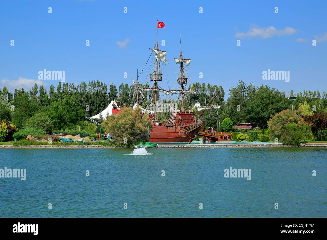 Eskisehir boat hi-res stock photography and images - Alamy