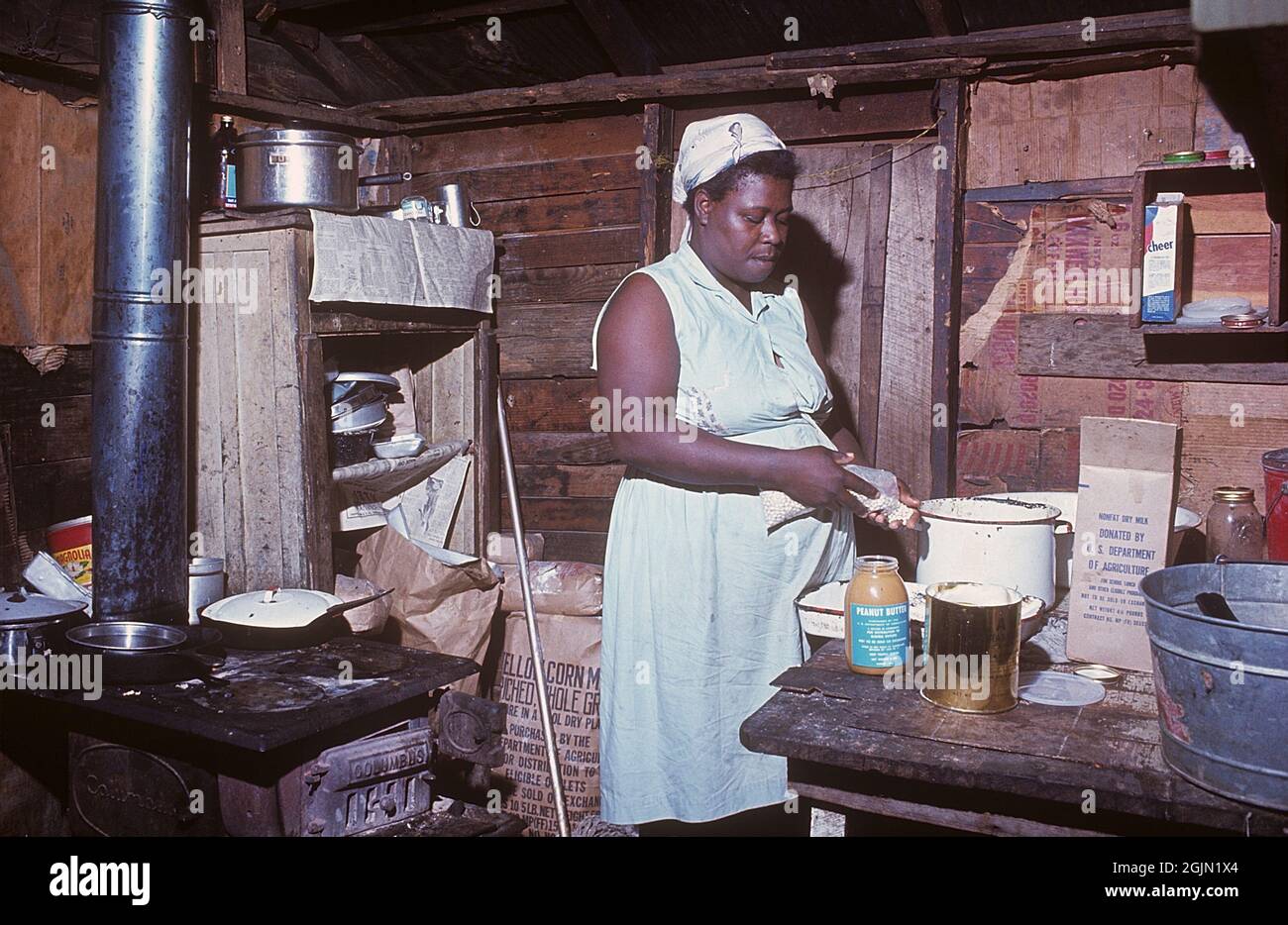 African american meal 1960s hi-res stock photography and images - Alamy