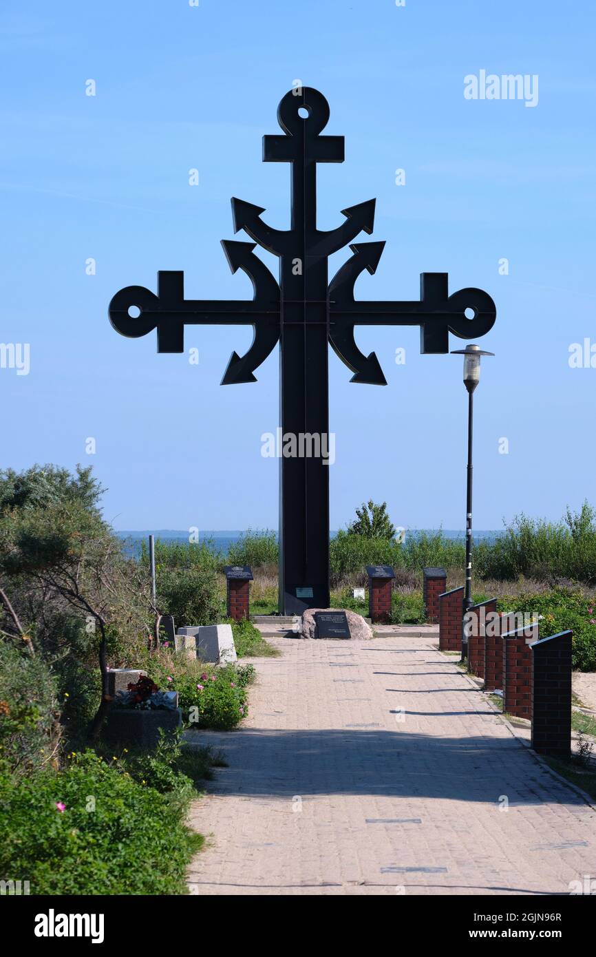 Rewa, Poland. 08 september 2021. Big steel cross in Rewa peninsula. Poland Stock Photo