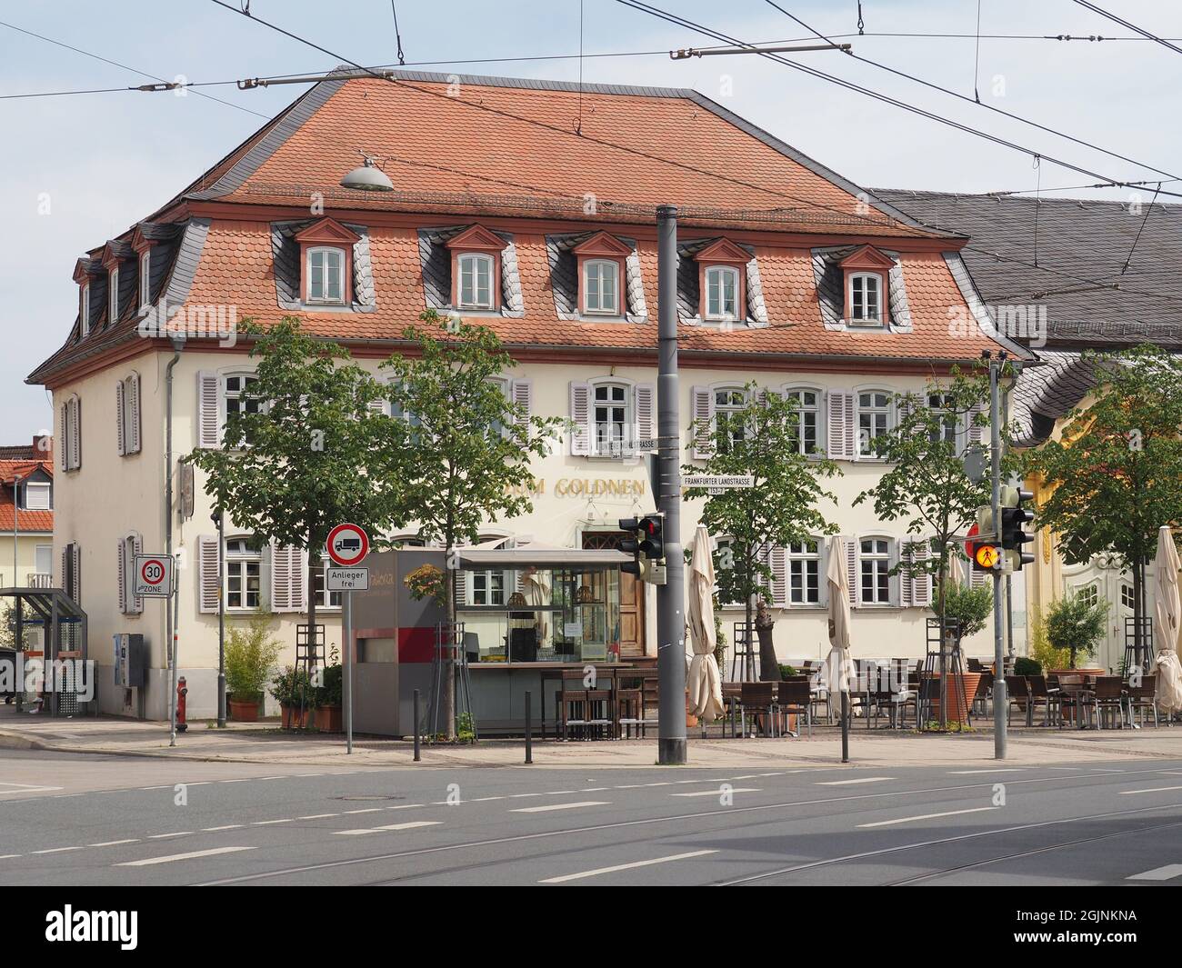 DARMSTADT ARHEILGEN, GERMANY - Aug 12, 2021: An old Zum Goldenen Loewen building in Darmstadt, Germany Stock Photo