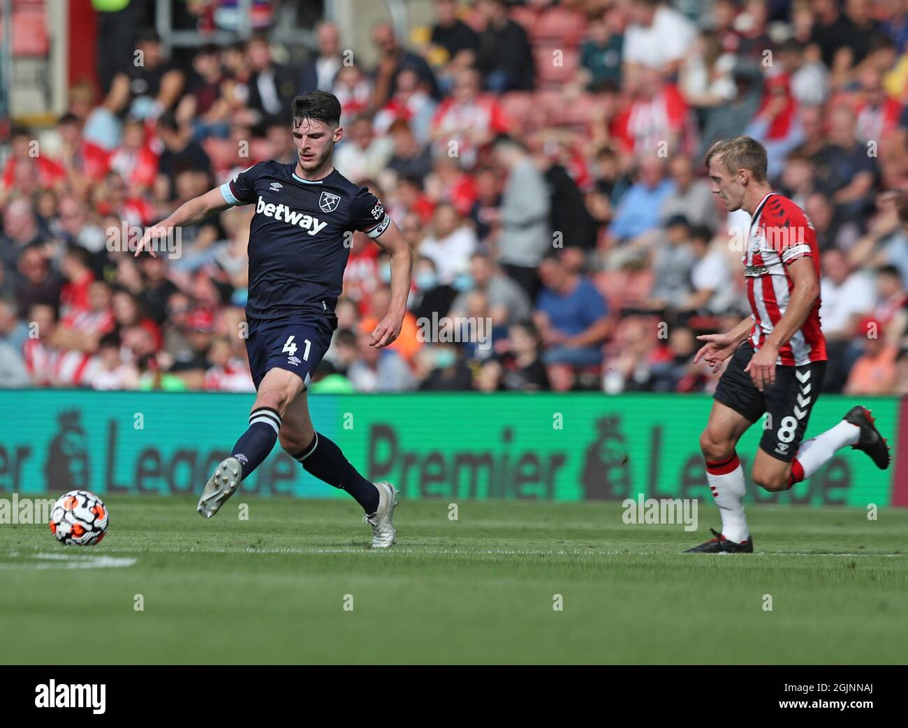 Declan rice james ward prowse hi-res stock photography and images - Alamy