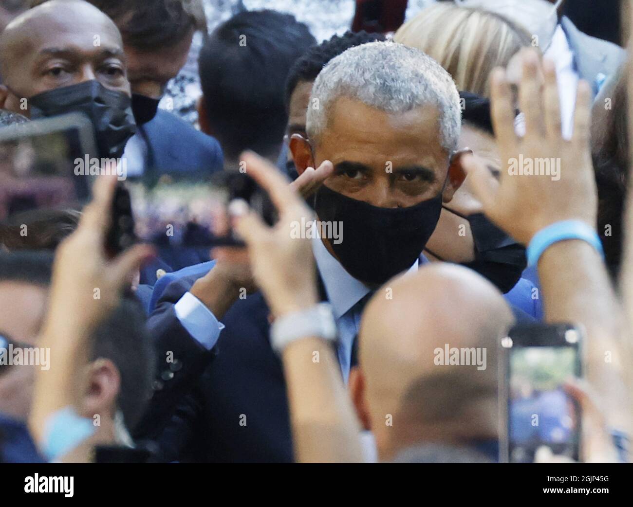 New York, United States. 11th Sep, 2021. Former President Barak Obama  attends ceremonies at ground zero in Lower Manhattan near One World Trade  Center on the 20th anniversary of the terrorist attacks