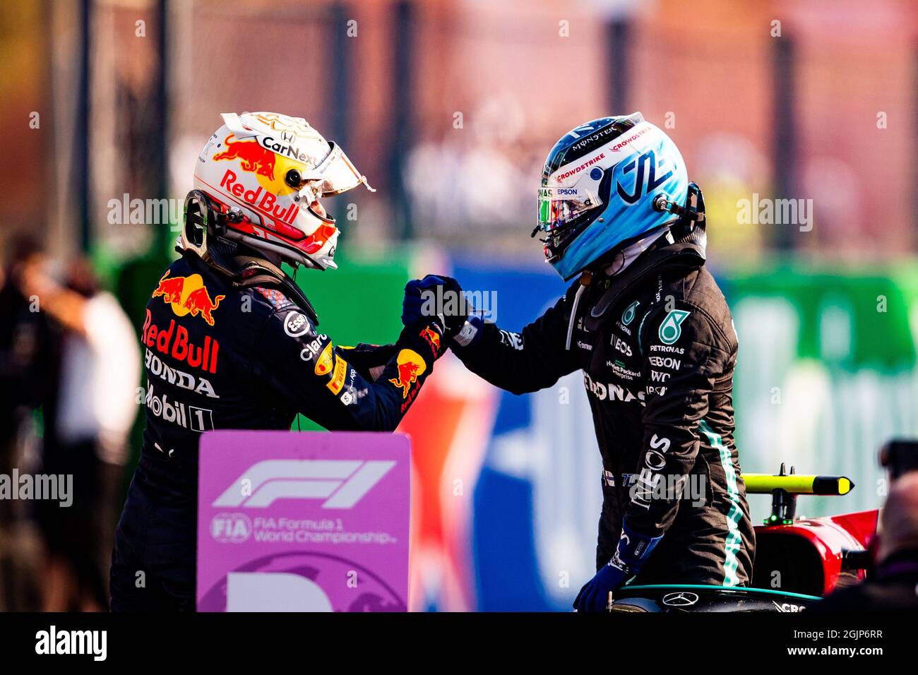 Bottas Valtteri Fin Mercedes Amg F1 Gp W12 E Performance Portrait Verstappen Max Ned Red Bull Racing Honda Rb16b Portrait During The Formula 1 Heineken Gran Premio D Italia 21 Italian Grand Prix